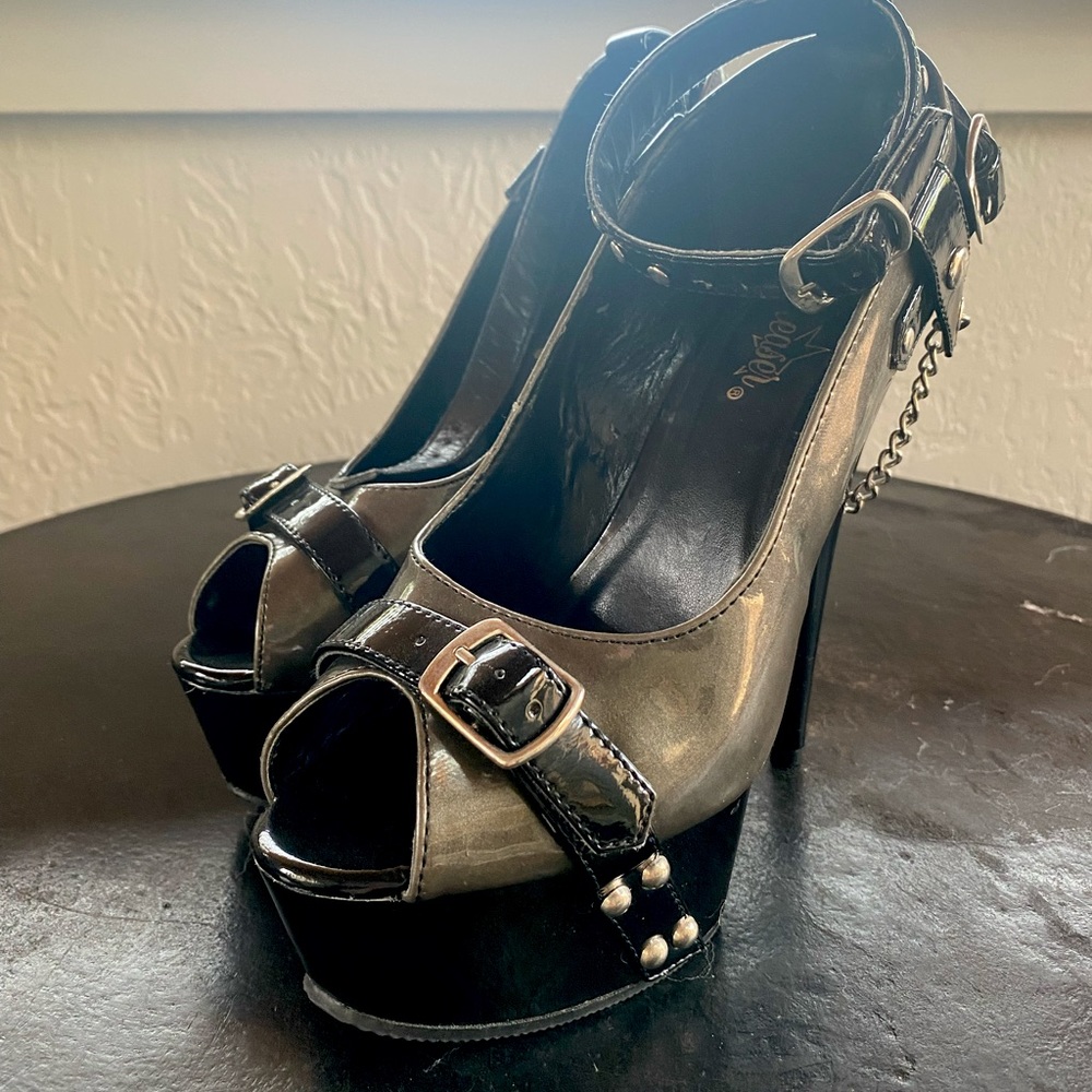 Pleaser sexy heels